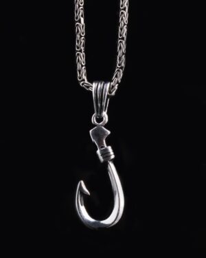 Kral Zincirli Olta İğnesi Model Gümüş Kolye